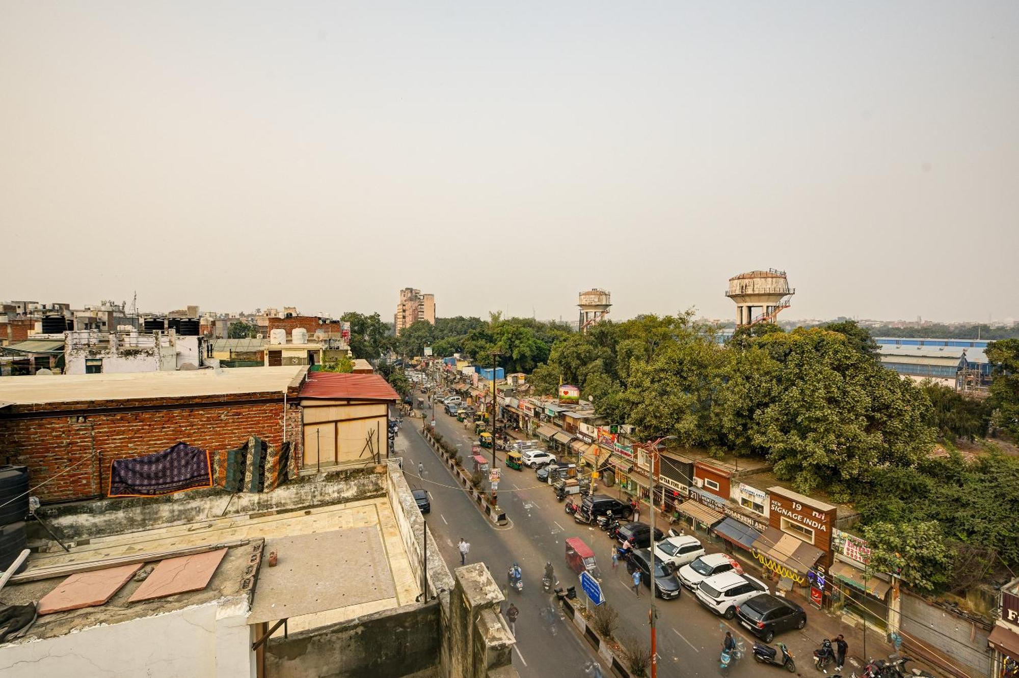 Hotel Shri Vinayak At New Delhi Railway Station-By Rcg Hotels Exterior photo