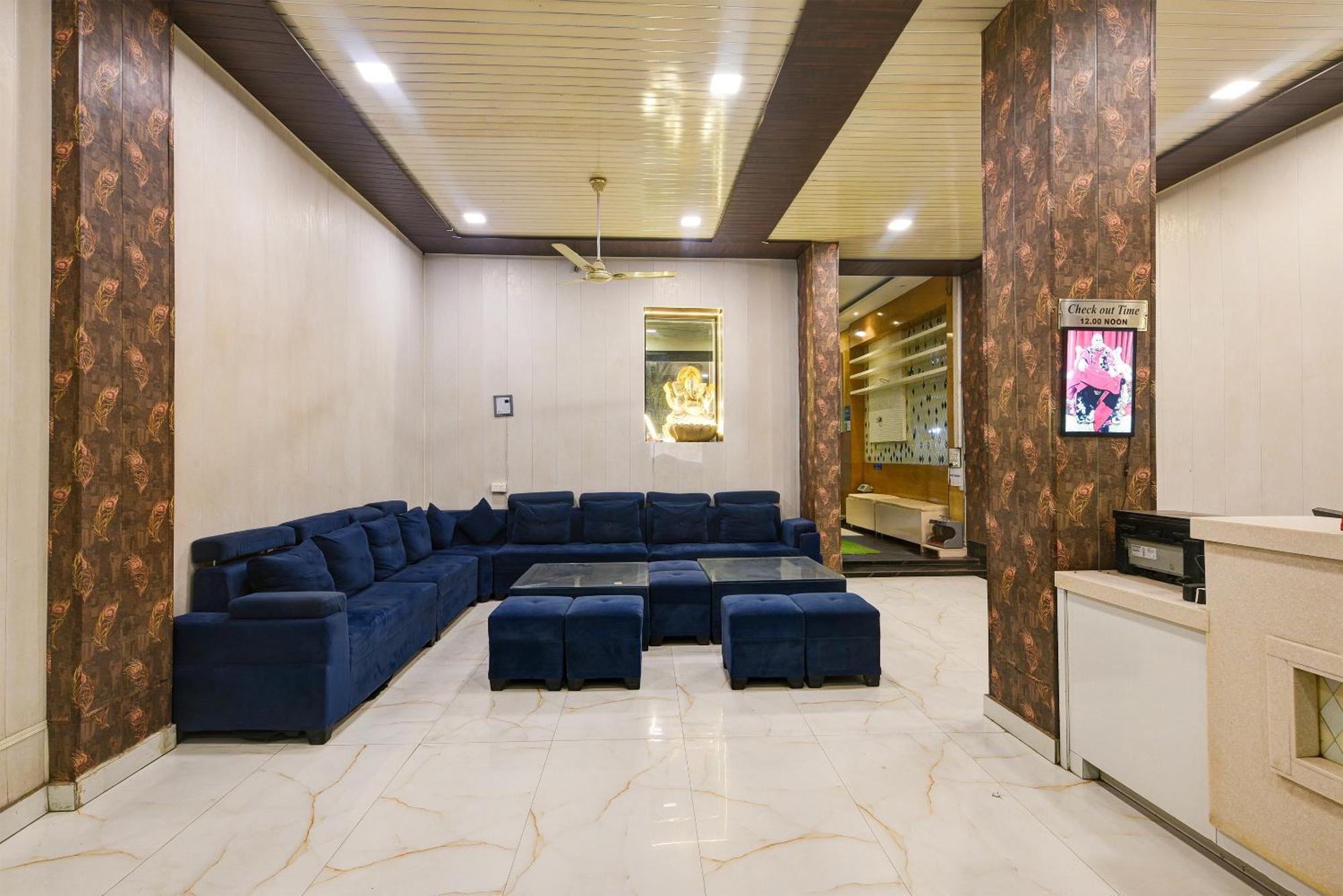 Hotel Shri Vinayak At New Delhi Railway Station-By Rcg Hotels Exterior photo