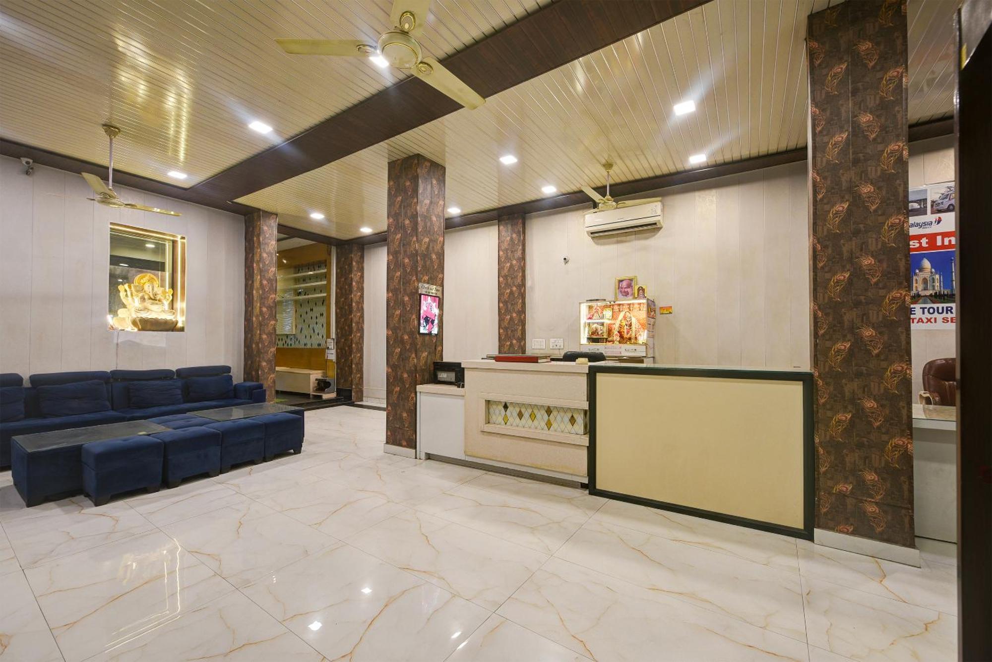 Hotel Shri Vinayak At New Delhi Railway Station-By Rcg Hotels Exterior photo