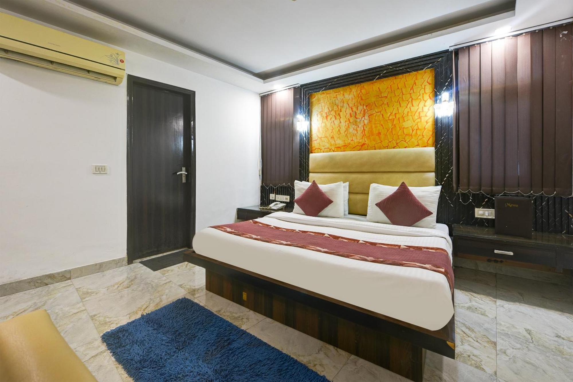 Hotel Shri Vinayak At New Delhi Railway Station-By Rcg Hotels Exterior photo